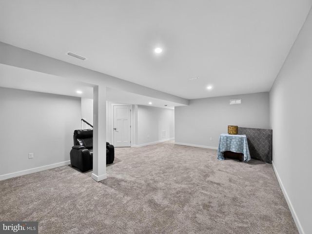 1061 LIFFORD RD, Cheltenham, PA 19012