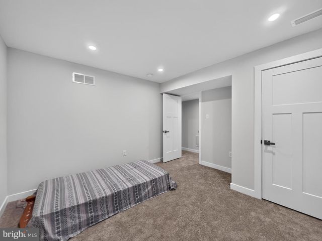 1061 LIFFORD RD, Cheltenham, PA 19012