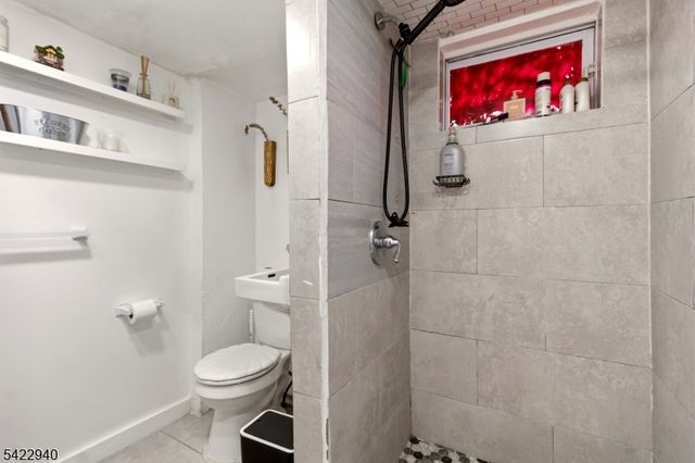 540 Jefferson Ave, Elizabeth City, NJ 07201