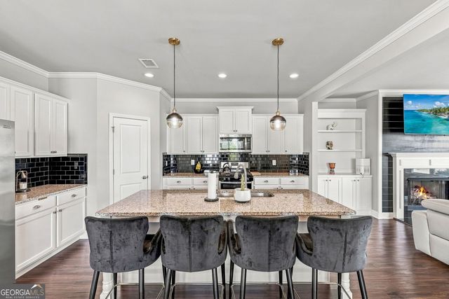 5222 Blake Branch, Flowery Branch, GA 30542