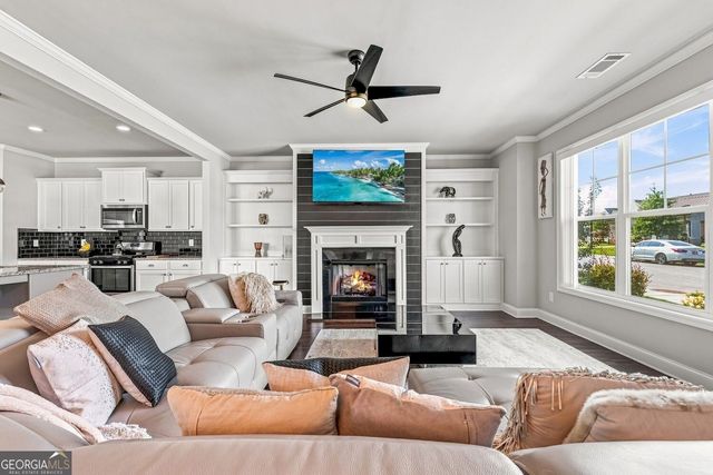 5222 Blake Branch, Flowery Branch, GA 30542