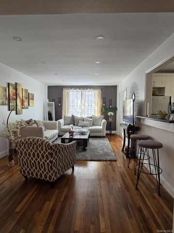 226-26 Union Turnpike 2-O, Bayside, NY 11364