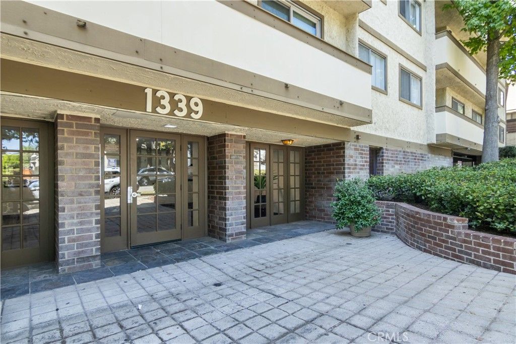 1339 N Columbus 106, Glendale, CA 91202 — photo 3
