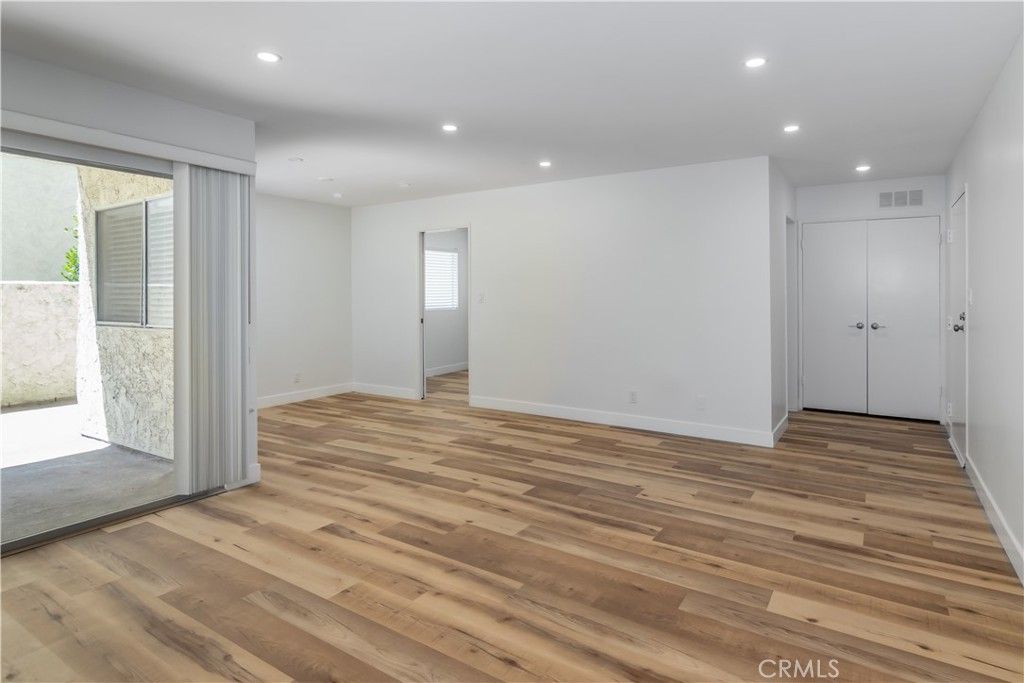 1339 N Columbus 106, Glendale, CA 91202 — photo 4