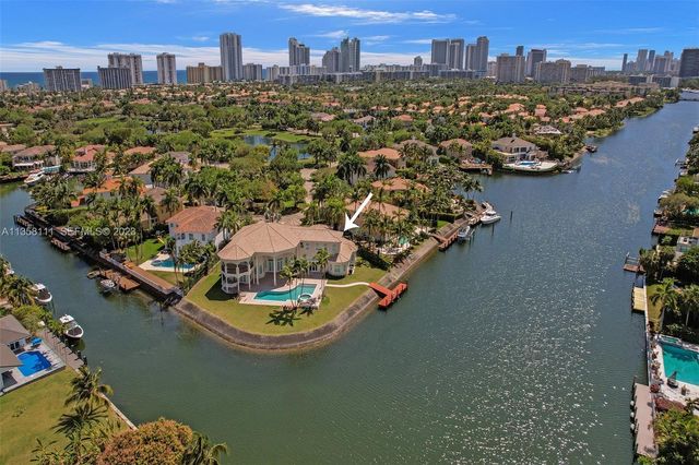 1130 Harbor Court, Hollywood, FL 33019