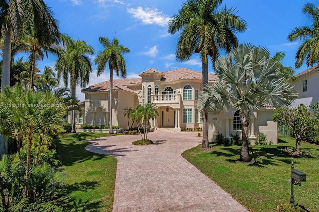 1130 Harbor Court, Hollywood, FL 33019