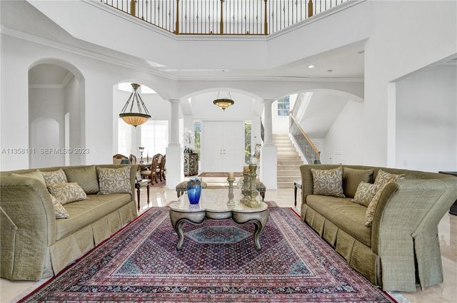 1130 Harbor Court, Hollywood, FL 33019