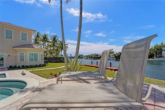 1130 Harbor Court, Hollywood, FL 33019