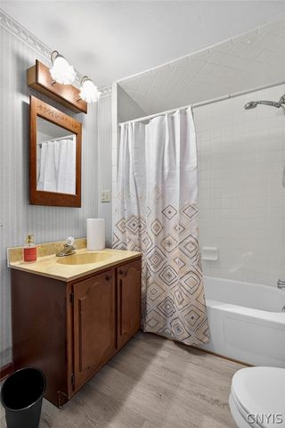 153 West Seneca Street, Manlius, NY 13104