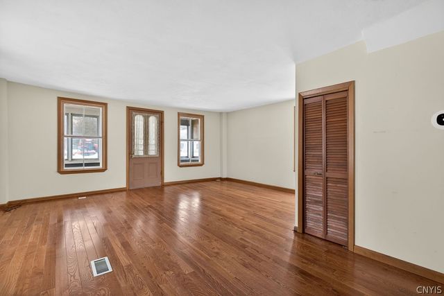 153 West Seneca Street, Manlius, NY 13104