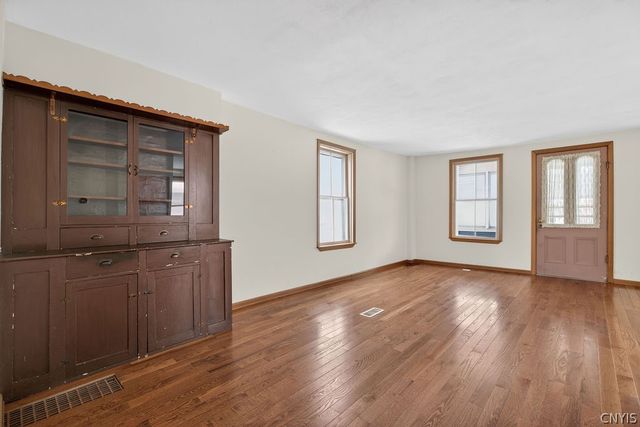 153 West Seneca Street, Manlius, NY 13104