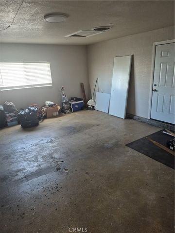 37149 Camarillo, Barstow, CA 92311