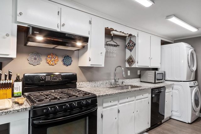 1 Union Street, Amesbury, MA 01913