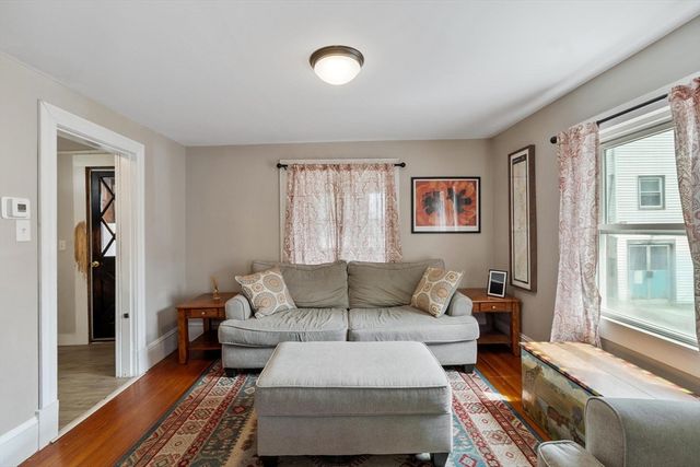 1 Union Street, Amesbury, MA 01913