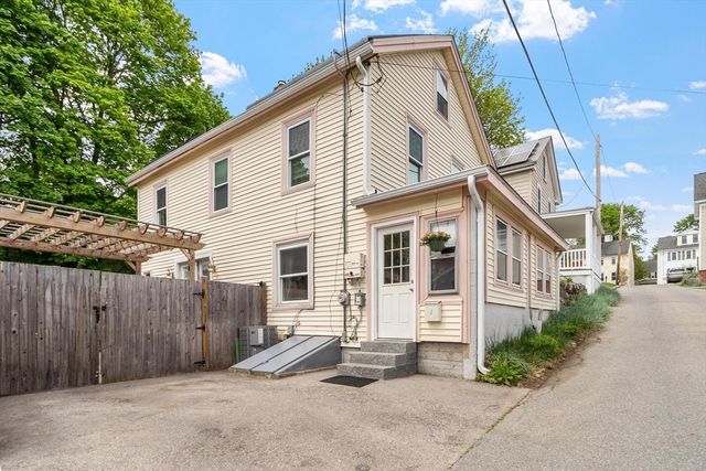 1 Union Street, Amesbury, MA 01913