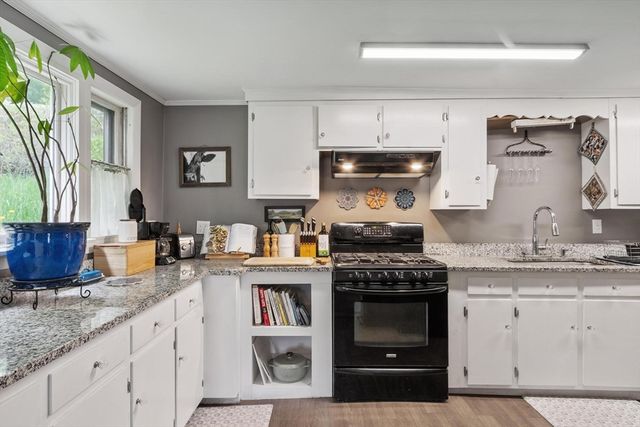 1 Union Street, Amesbury, MA 01913