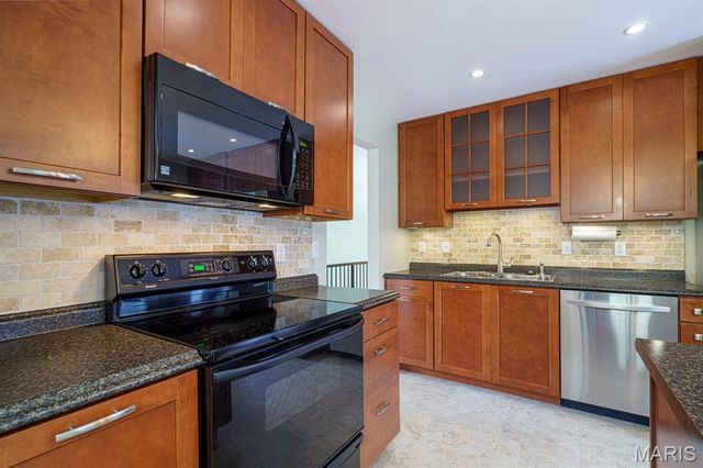 811 Sycamore Drive, Rolla, MO 65401