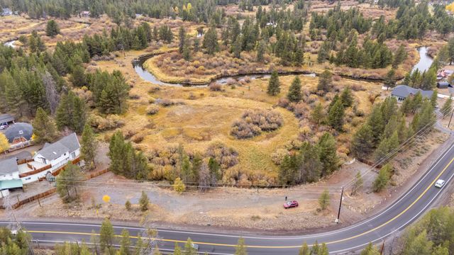 54735 Huntington Road, Bend, OR 97707