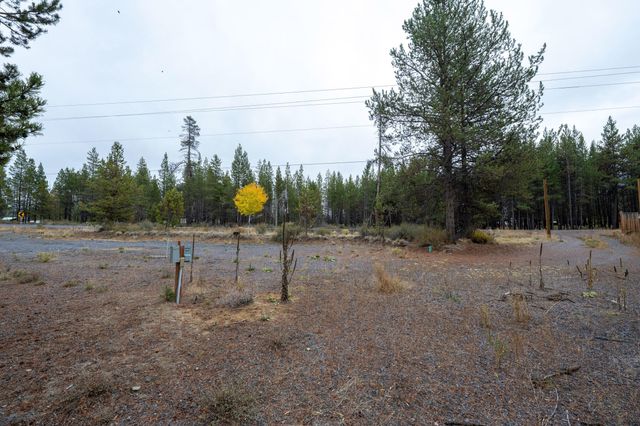 54735 Huntington Road, Bend, OR 97707