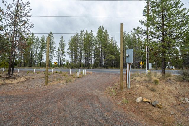 54735 Huntington Road, Bend, OR 97707