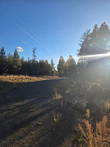 54735 Huntington Road, Bend, OR 97707