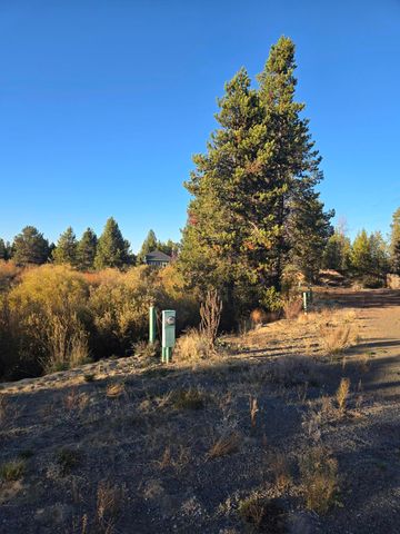 54735 Huntington Road, Bend, OR 97707