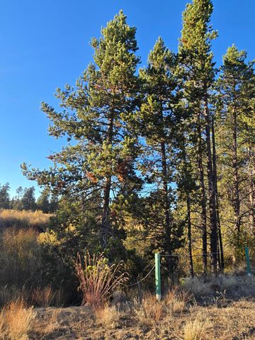 54735 Huntington Road, Bend, OR 97707