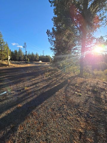 54735 Huntington Road, Bend, OR 97707