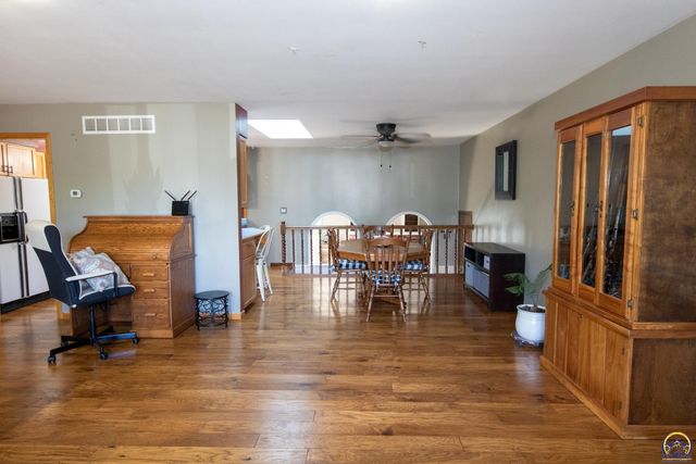 2302 Diane Ave, Emporia, KS 66801