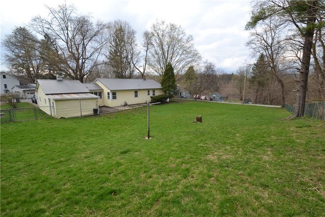 2148 East Street, Palmyra, NY 14513