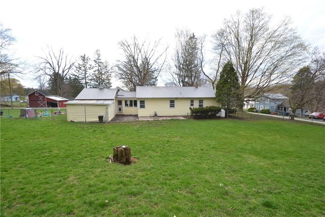 2148 East Street, Palmyra, NY 14513
