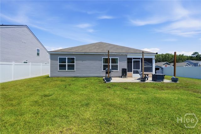 211 Caribbean Village Drive, Guyton, GA 31312