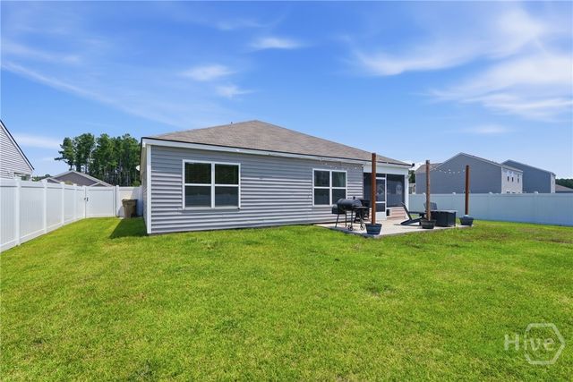 211 Caribbean Village Drive, Guyton, GA 31312