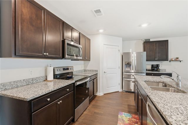211 Caribbean Village Drive, Guyton, GA 31312