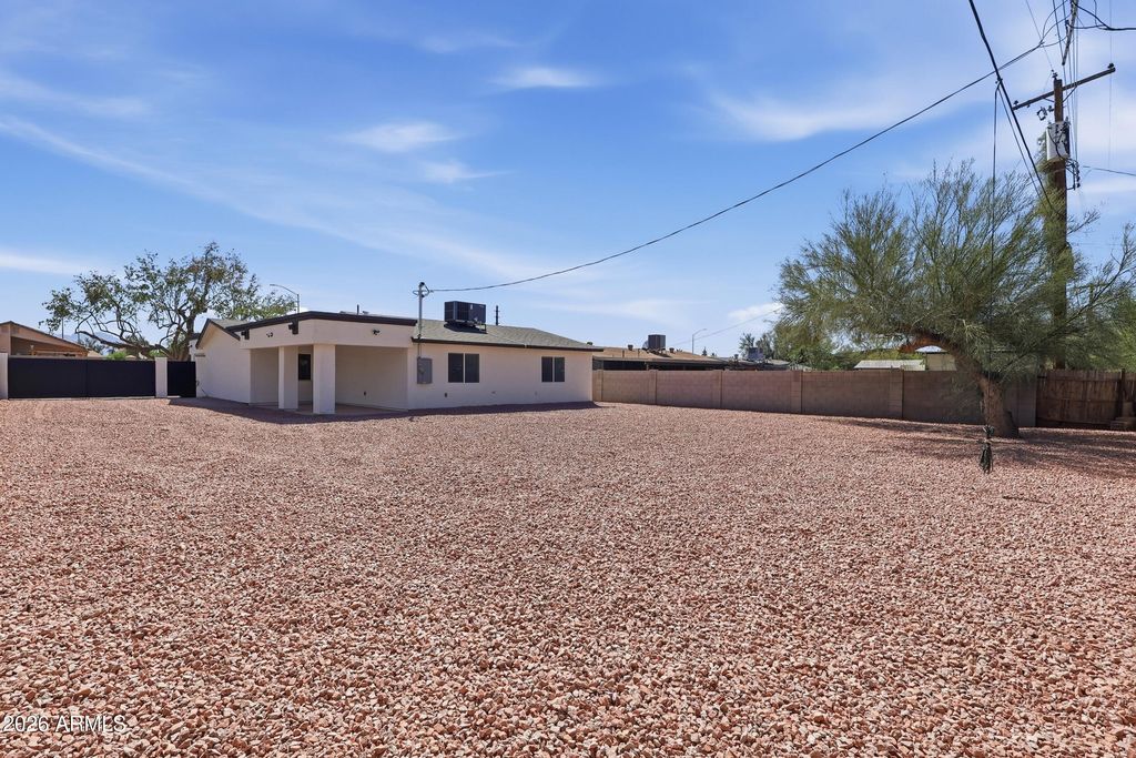 Image 36 of property listing at 426 N 105TH Street, Mesa, AZ 85207