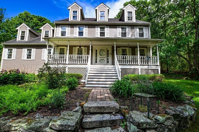 48 Mill Pond Cir, Milford, MA 01757