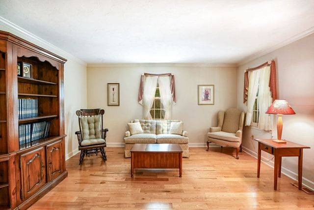 48 Mill Pond Cir, Milford, MA 01757