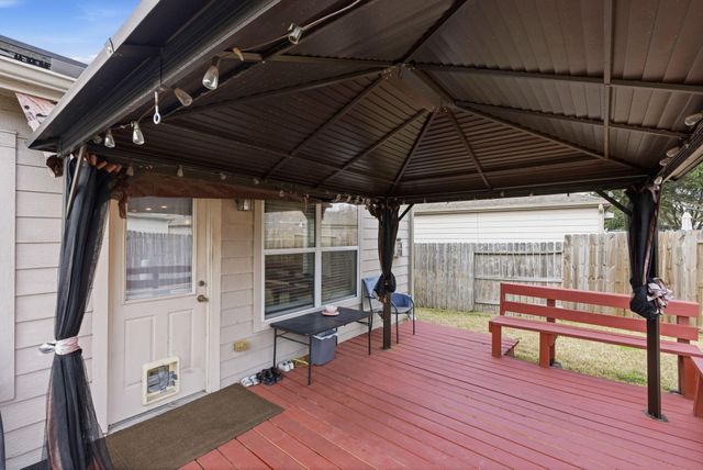 2712 Woodspring Acres Drive, Houston, TX 77345