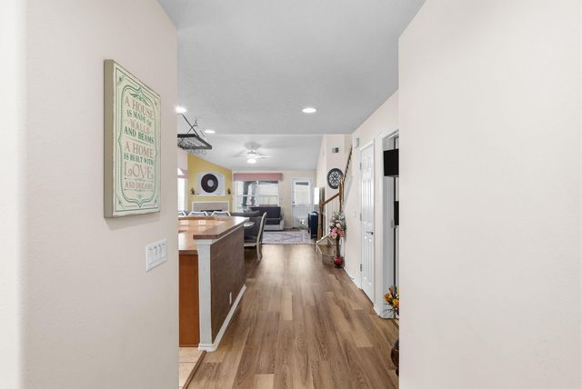 2712 Woodspring Acres Drive, Houston, TX 77345