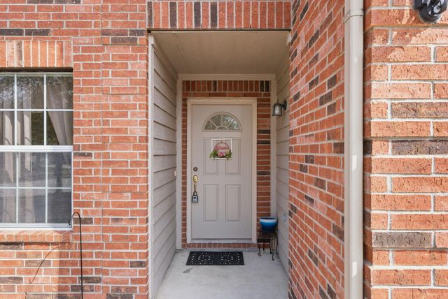 2712 Woodspring Acres Drive, Houston, TX 77345