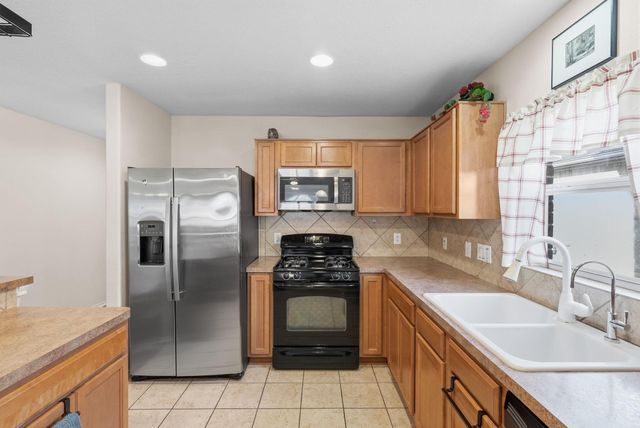 2712 Woodspring Acres Drive, Houston, TX 77345