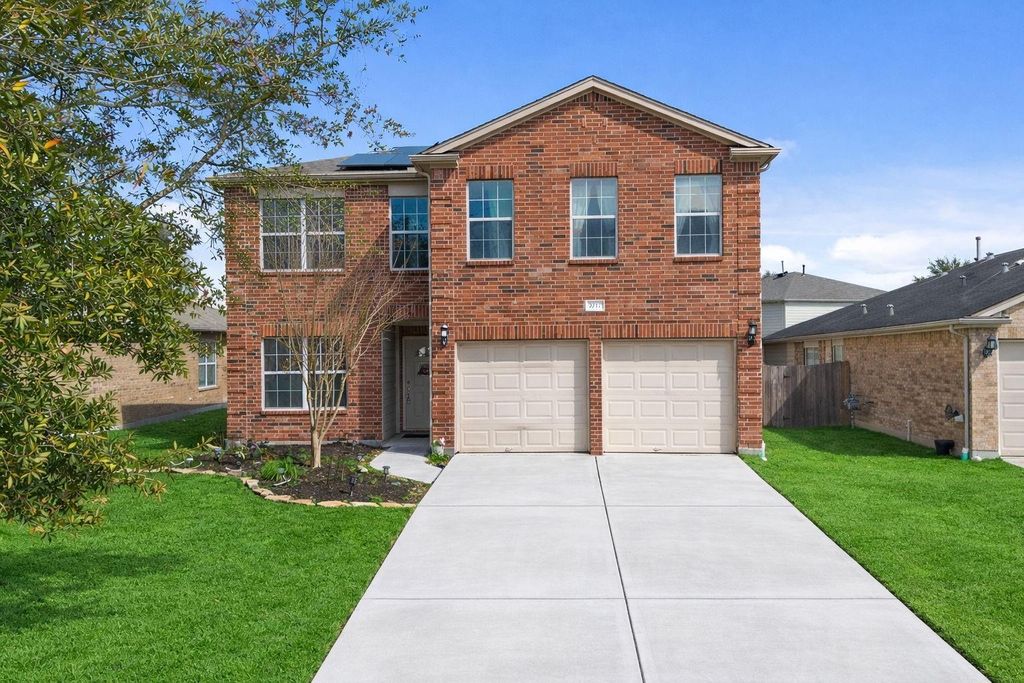 2712 Woodspring Acres Drive, Houston, TX 77345