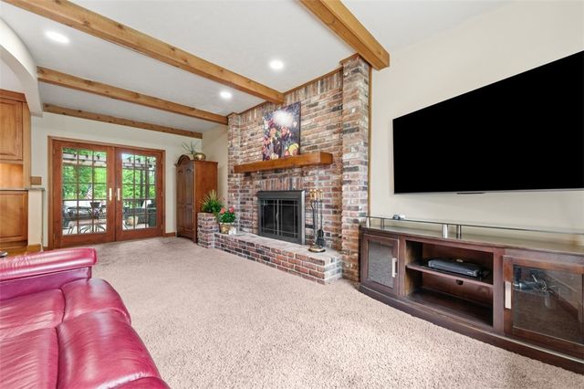 261 Finnin Road, Allegheny Twp, PA 15068