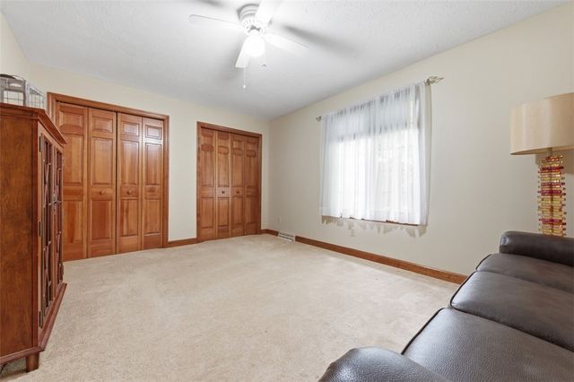 261 Finnin Road, Allegheny Twp, PA 15068