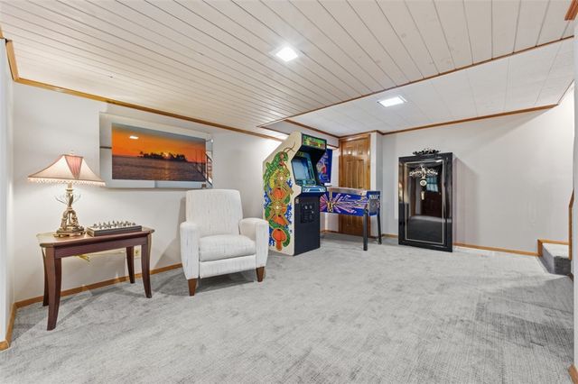 261 Finnin Road, Allegheny Twp, PA 15068