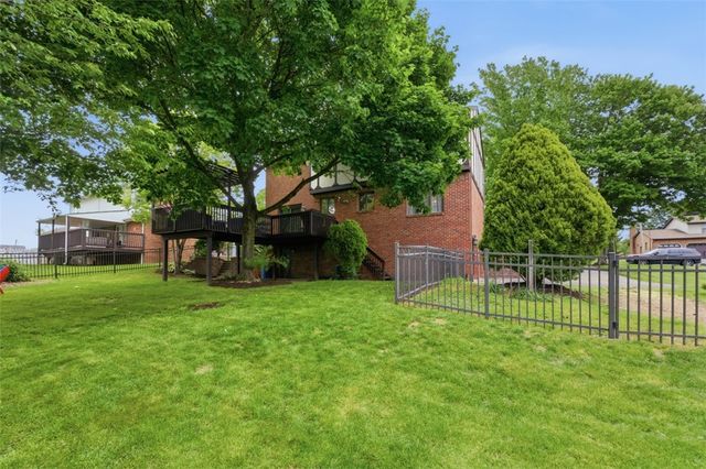 261 Finnin Road, Allegheny Twp, PA 15068