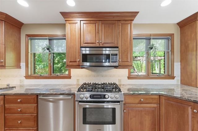 261 Finnin Road, Allegheny Twp, PA 15068