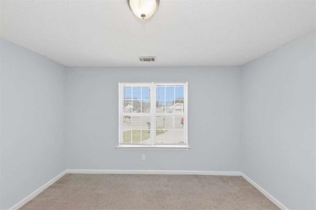 1626 Hallmark Hills Dr, Griffin, GA 30223