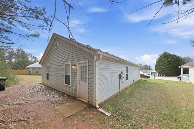 1626 Hallmark Hills Dr, Griffin, GA 30223