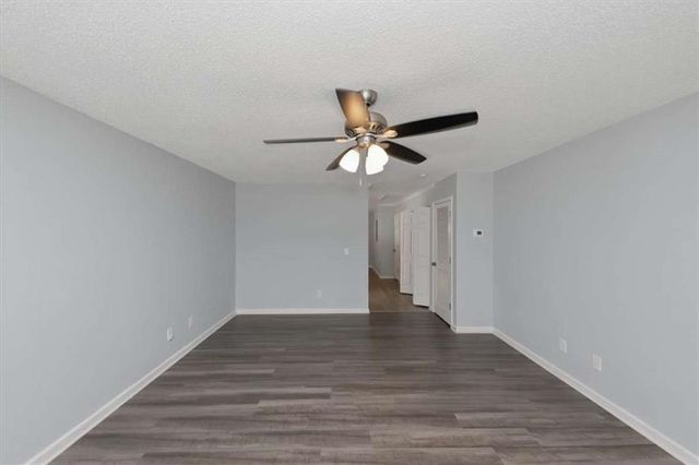 1626 Hallmark Hills Dr, Griffin, GA 30223